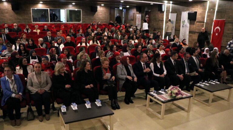 Tekirdağ’da kadın girişimcilere e-ticaret eğitimi verildi | Çorlu’da Haber