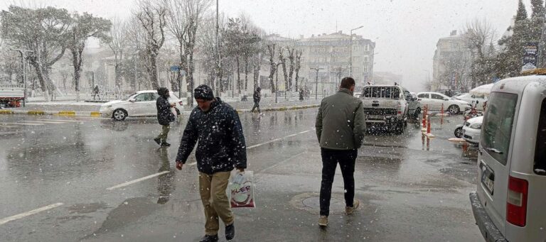 Tekirdağ’da kar yağışı | Çorlu’da Haber