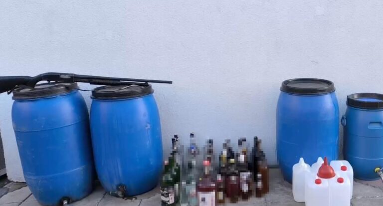 Tekirdağ’da sahte içki ele geçirildi, 3 gözaltı | Çorlu’da Haber