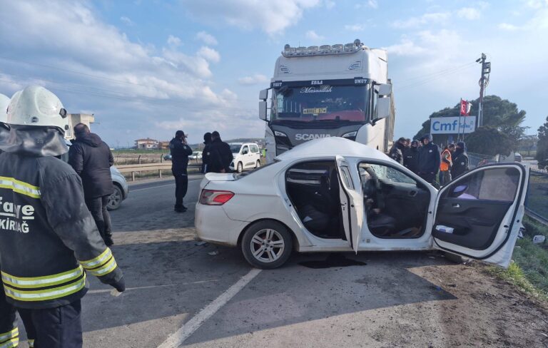 Tekirdağ’da TIR ile otomobil çarpıştı: 1 ölü, 2 yaralı | Çorlu’da Haber