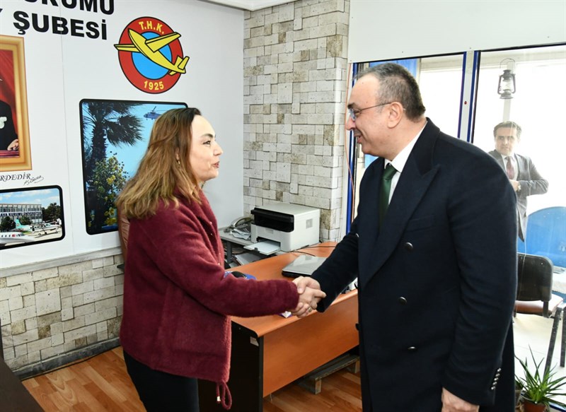 Vali Soytürk TSK Güçlendirme Vakfı Çerkezköy Şubesini Ziyaret Etti Vali Soytürk TSK Güçlendirme Vakfı Çerkezköy Şubesini Ziyaret Etti
