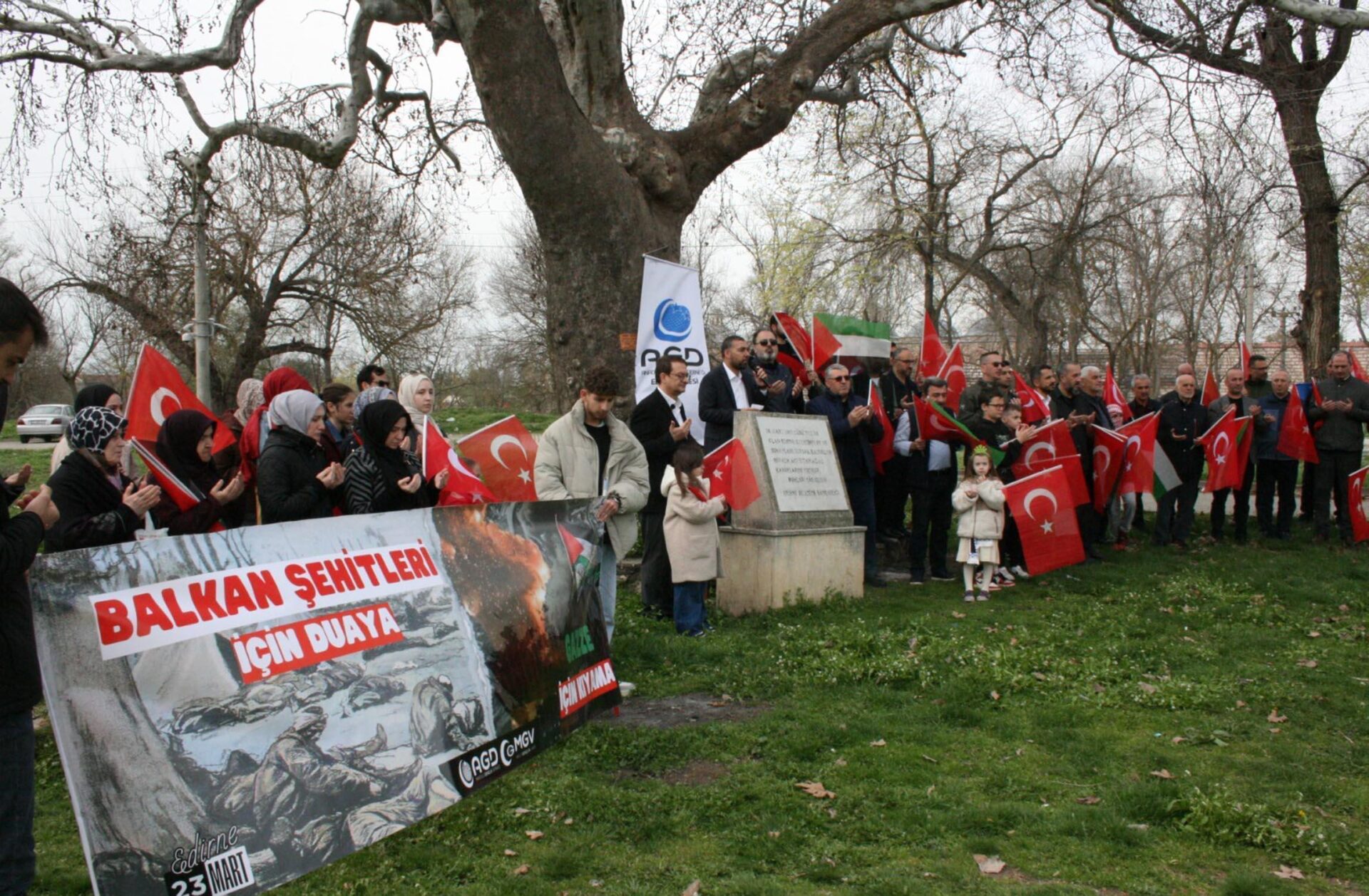 Edirne’de Balkan şehitleri ve Gazze’de hayatını kaybedenler anıldı Edirne’de Balkan şehitleri ve Gazze’de hayatını kaybedenler anıldı