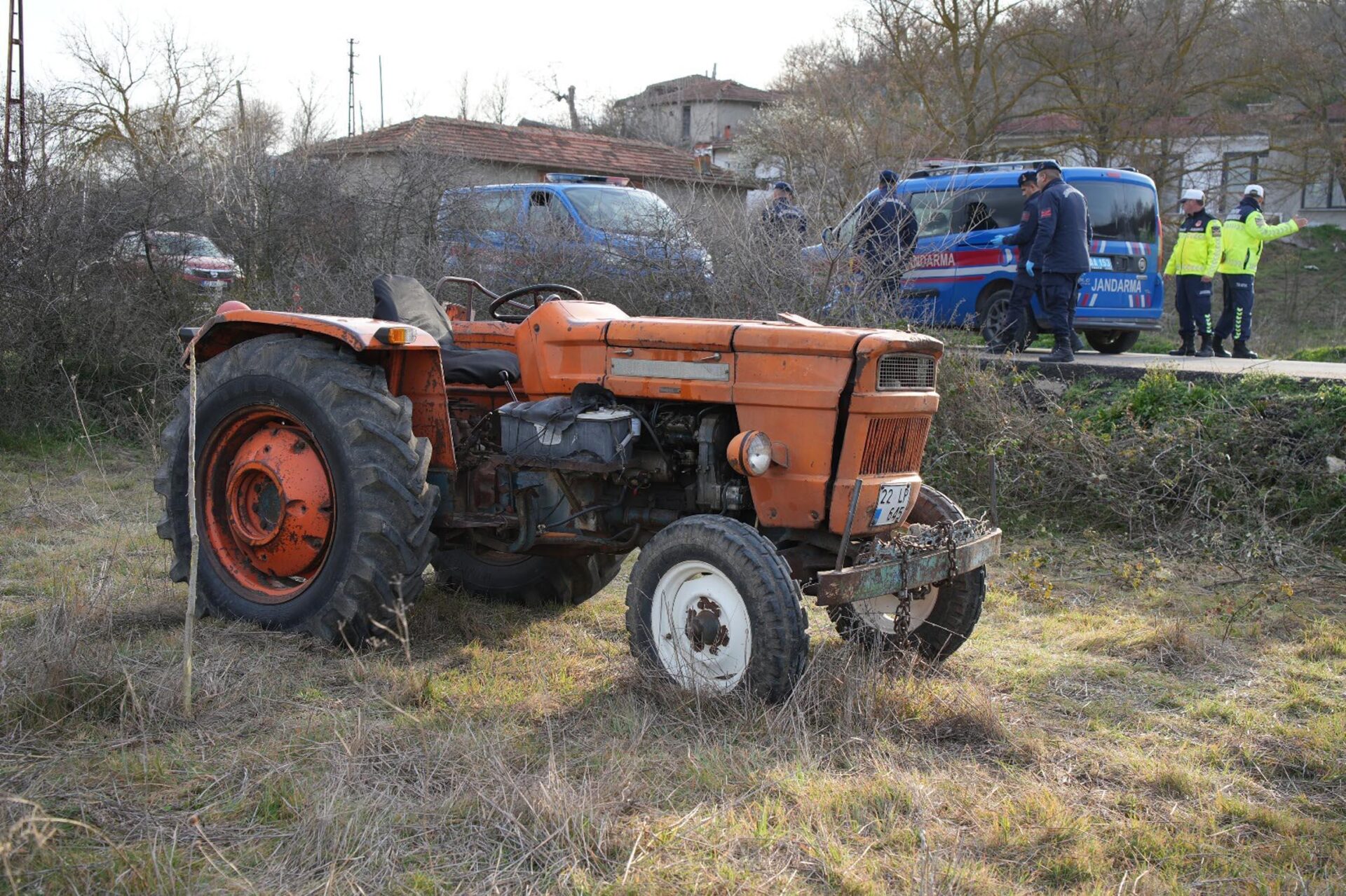 Edirne’de devrilen traktörün altında kalan çiftçi öldü Edirne’de devrilen traktörün altında kalan çiftçi öldü
