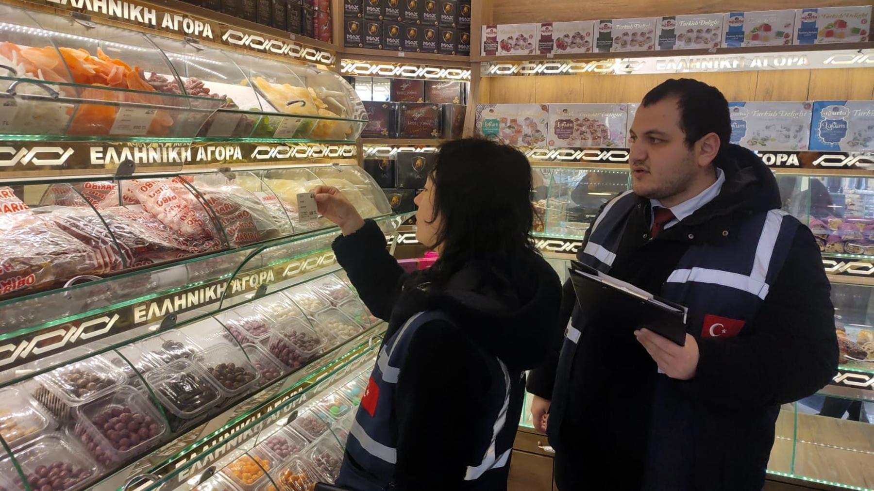 Edirne’de Ramazan Bayramı öncesi fahiş fiyat ve etiket denetimi Edirne’de Ramazan Bayramı öncesi fahiş fiyat ve etiket denetimi