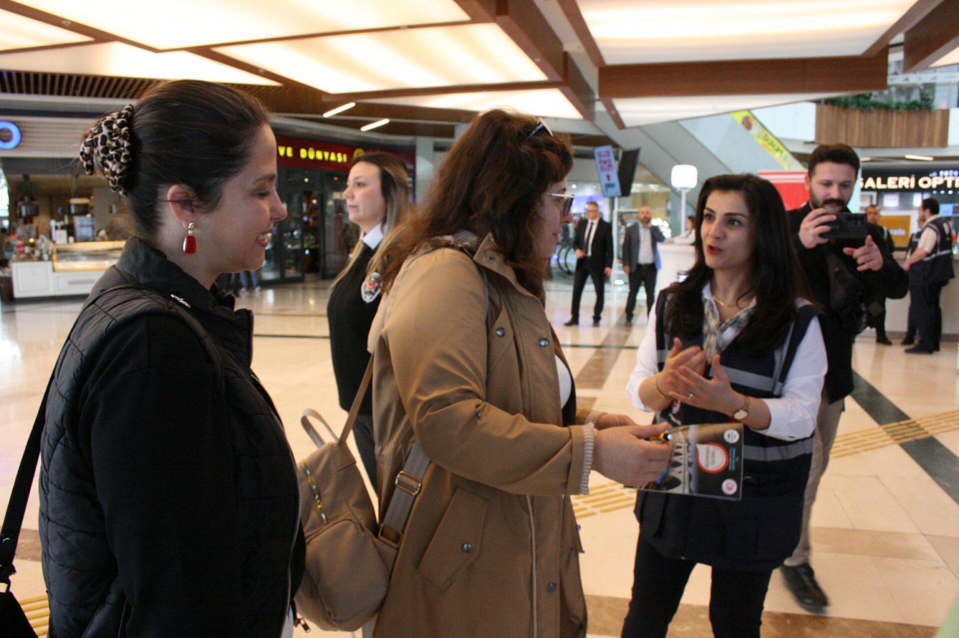 Edirne’de vatandaşlara tüketici hakları anlatıldı Edirne’de vatandaşlara tüketici hakları anlatıldı