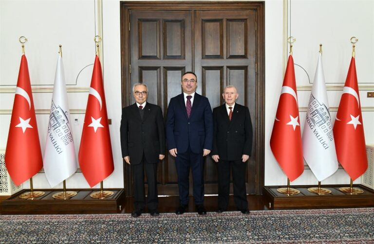 Tekirdağ Eski Valisi Şanal Vali Soytürk’ü Ziyaret Etti