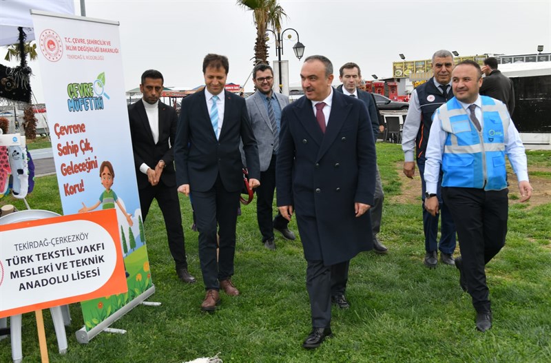 Vali Soytürk Sıfır Atık Günü Münasebetiyle Düzenlenen Etkinliğe Katıldı Vali Soytürk Sıfır Atık Günü Münasebetiyle Düzenlenen Etkinliğe Katıldı