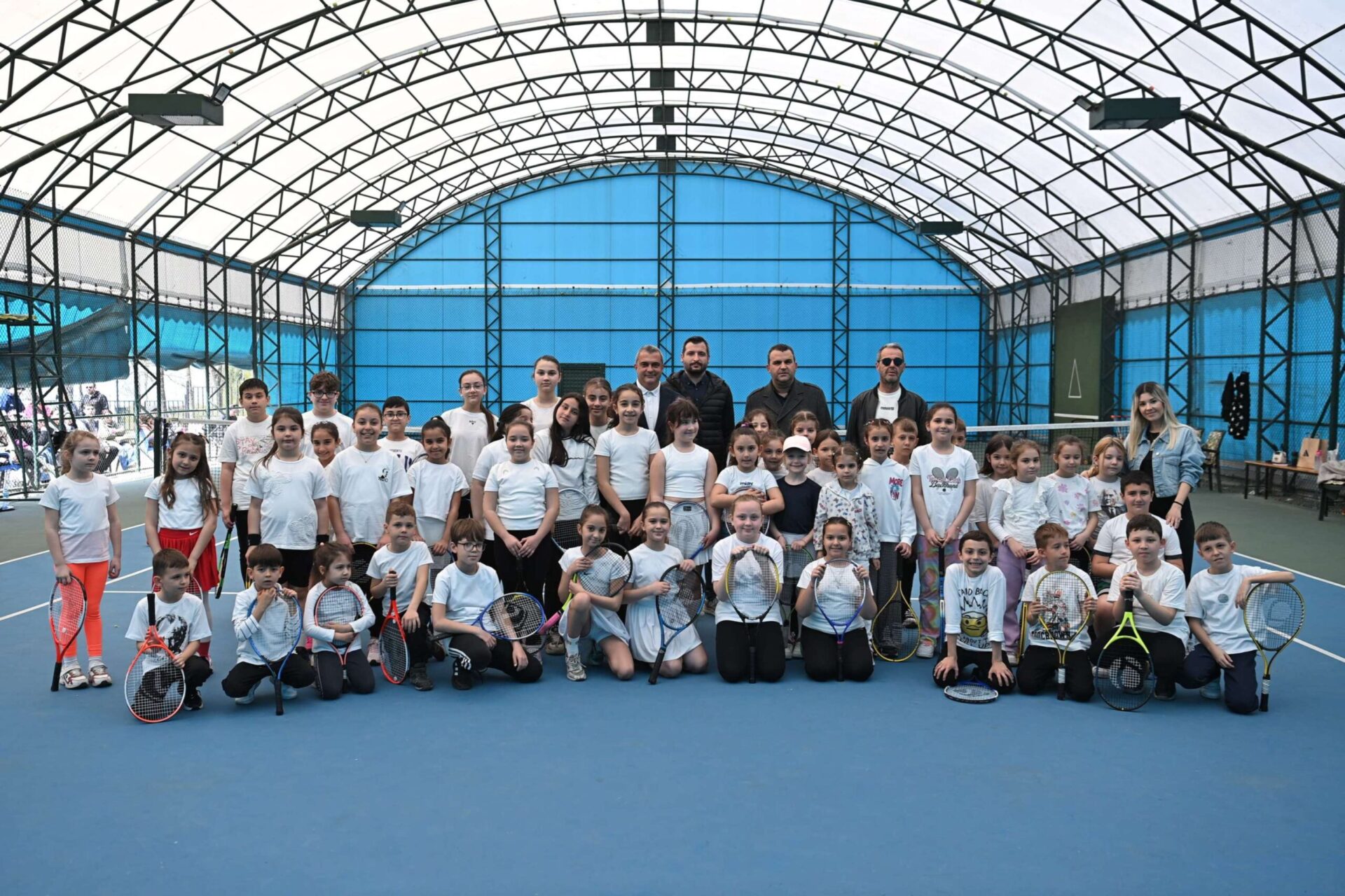 23 Nisan Çocuk Şenliği Spor Turnuvaları İle Başladı 23 Nisan Çocuk Şenliği Spor Turnuvaları İle Başladı