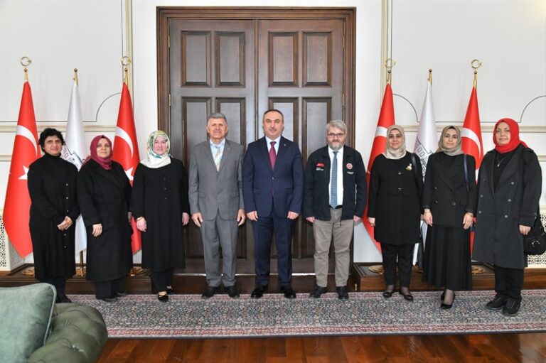 Diyanet İşleri Türk İslam Birliği Başkanı Vali Soytürk’ü Ziyaret Etti