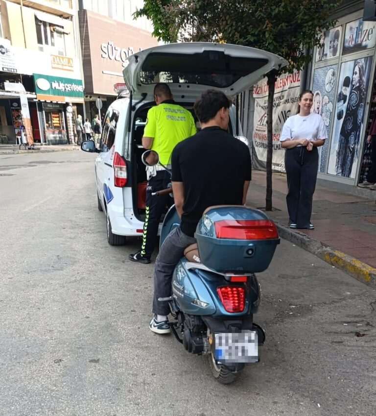 Edirne’de 55 motosiklet sürücüsüne 408 bin lira ceza