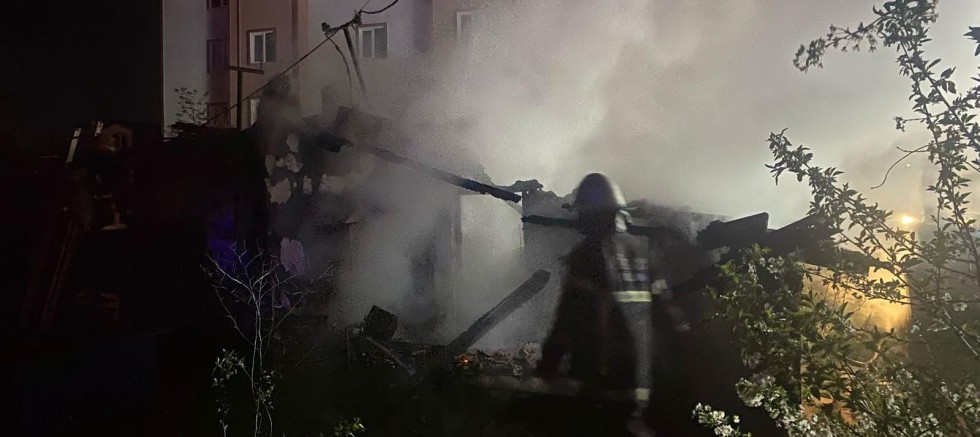 Elektrik Sobasından Yangın Çıktı: 1 Yaralı Elektrik Sobasından Yangın Çıktı: 1 Yaralı