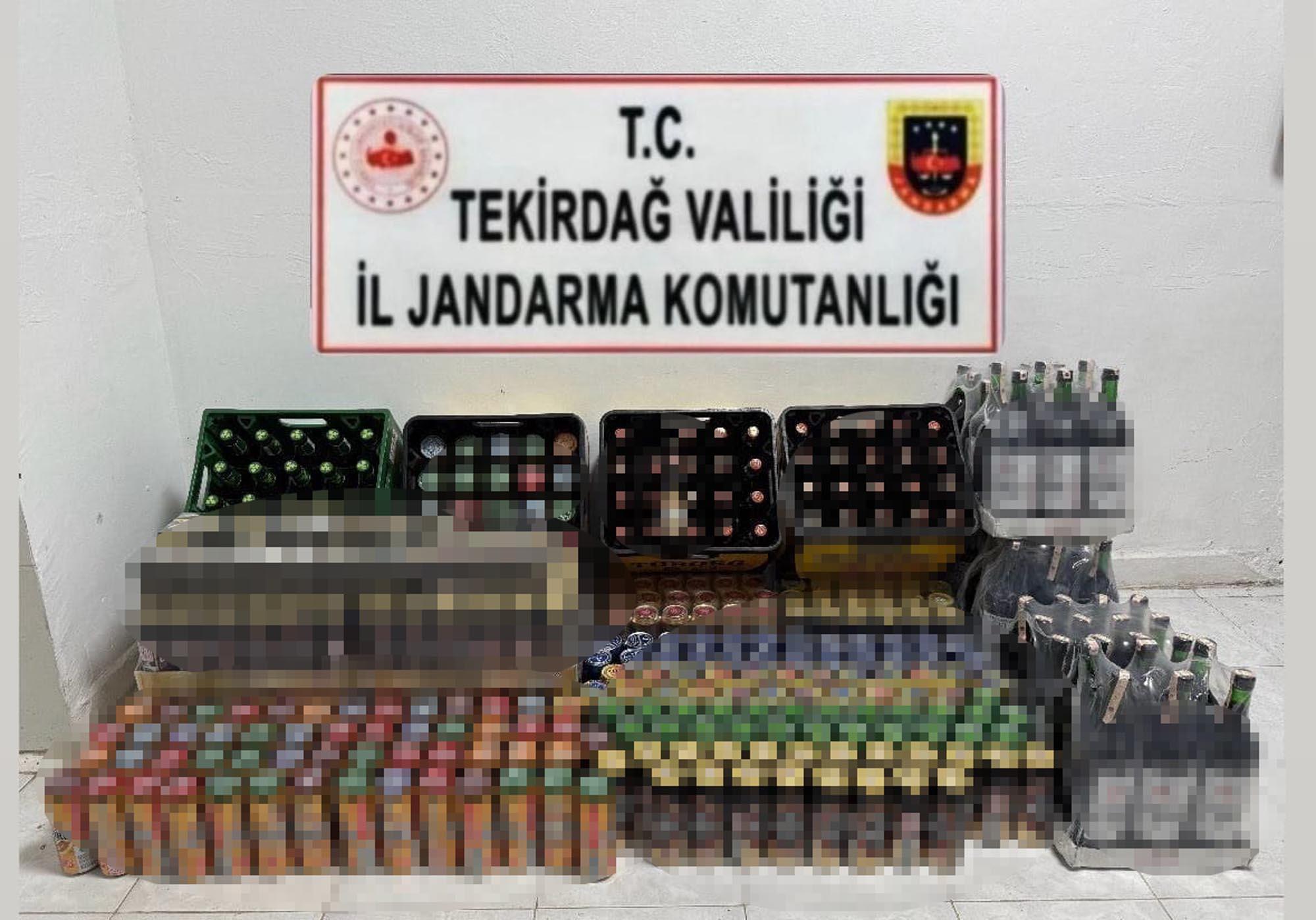 Tekirdağ’da 286 litre sahte ve kaçak içki ele geçirildi | Çorlu’da Haber Tekirdağ’da 286 litre sahte ve kaçak içki ele geçirildi | Çorlu’da Haber