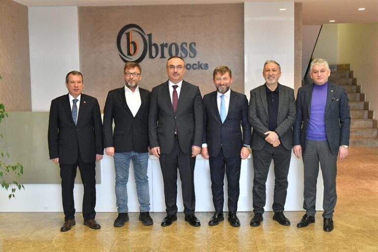 Vali Soytürk Bross Tekstil’i Ziyaret Etti