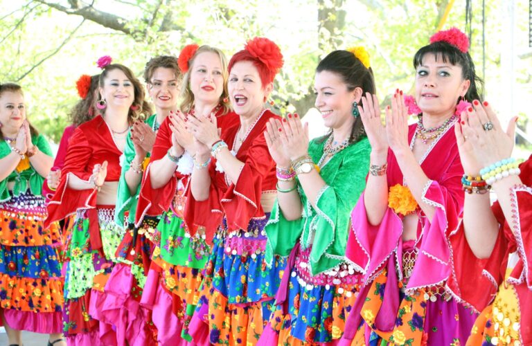 4 gün sürecek Kakava ve Hıdrellez Şenlikleri’nden renkli görüntüler/Ek fotoğraflar