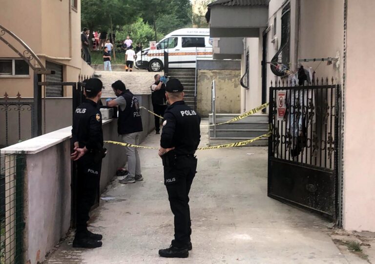 5’inci katın penceresinden düşen 2 yaşındaki Meyra, öldü | Çorlu’da Haber