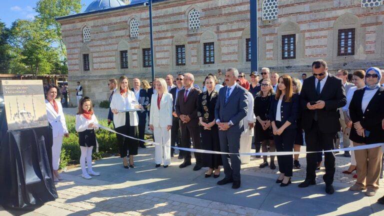 Edirne’de Hayat Boyu Öğrenme Haftası’nda ‘Selimiye Camii’nden Yansımalar’ sergisi