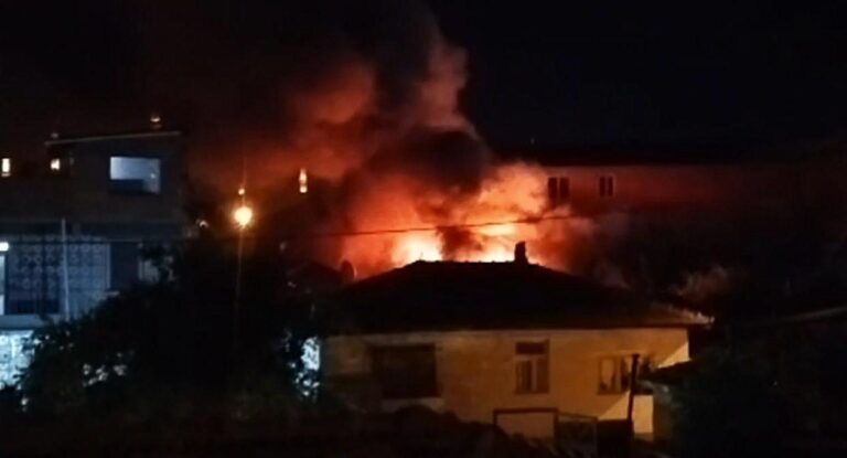 Edirne’de tek katlı ev yangında hasar gördü