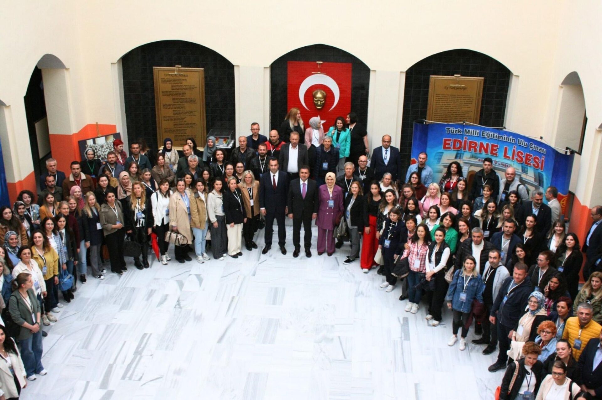 İstanbul Milli Eğitim Müdürü Yentür: Her öğrencinin BEP raporu alması lazım İstanbul Milli Eğitim Müdürü Yentür: Her öğrencinin BEP raporu alması lazım