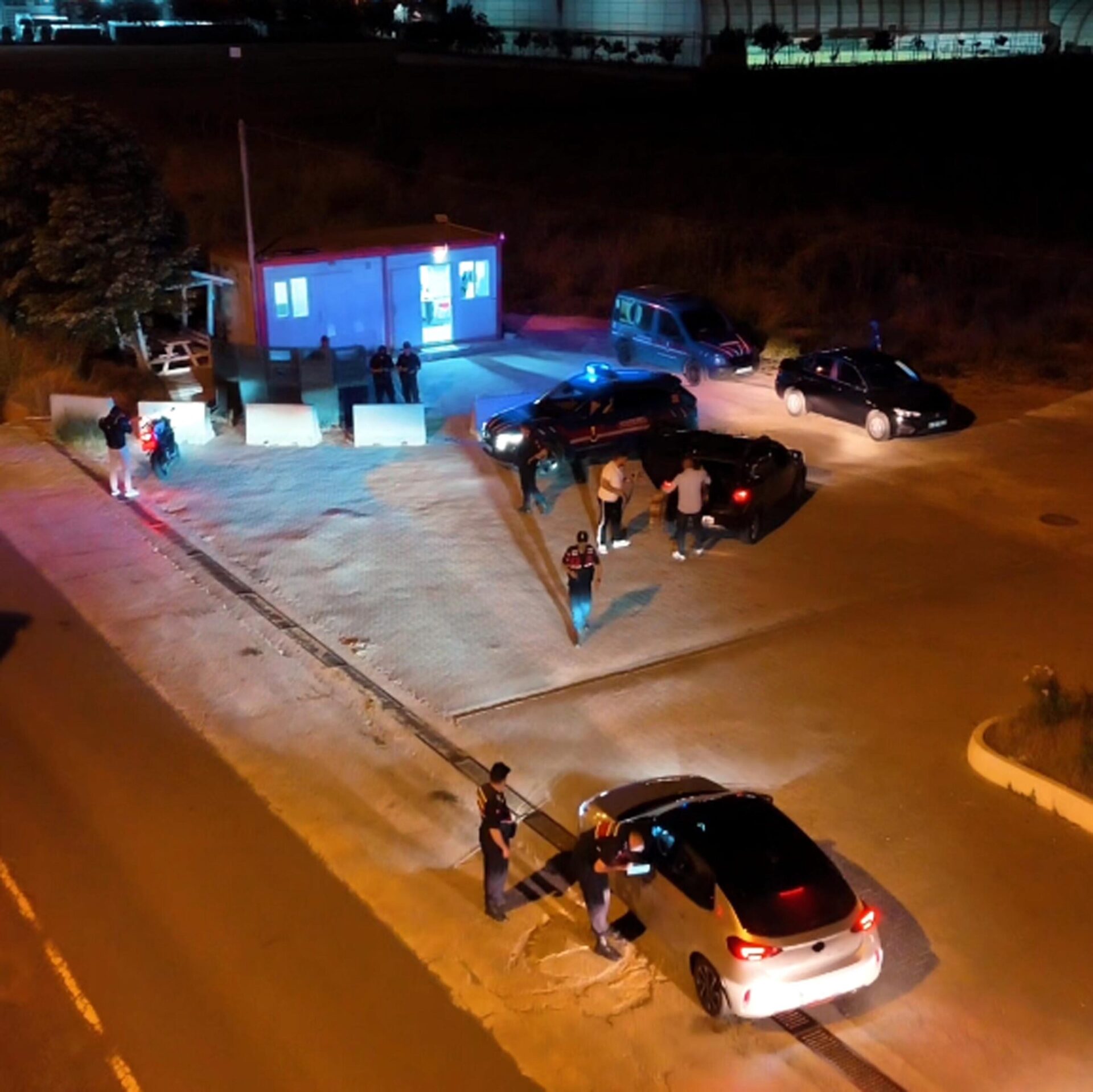 Jandarmadan ‘Çember-1’ Operasyonu; 44 Kişi Yakalandı Jandarmadan ‘Çember-1’ Operasyonu; 44 Kişi Yakalandı
