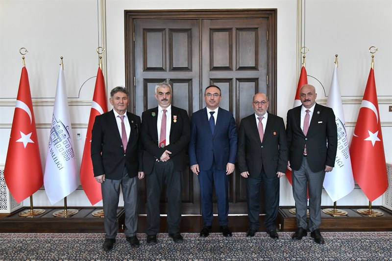 Türkiye Harp Malülü Gaziler, Şehit Dul ve Yetimleri Derneği Trabzon Şube Başkanı Vali Soytürk’ü Ziyaret Etti