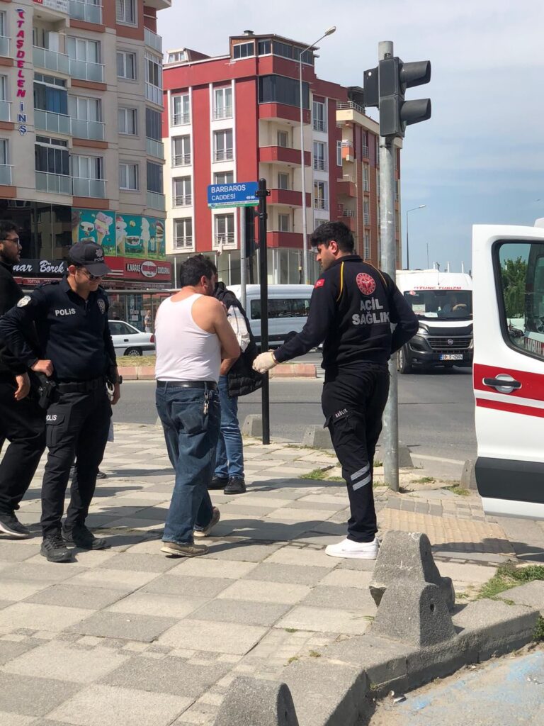 Yan Bakma Tartışması Kanlı Bitti