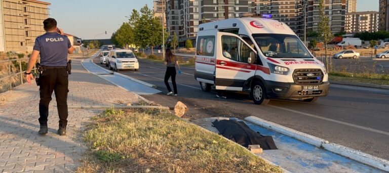 AZRA MOTOSİKLET KAZASINDA HAYATINI KAYBETTİ