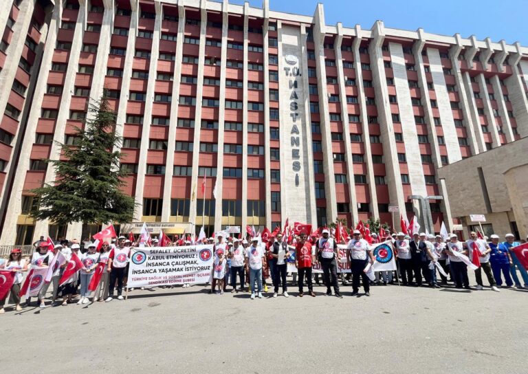 Edirne ve Tekirdağ’da kamu işçilerinden ‘toplu iş sözleşmesi’ açıklaması