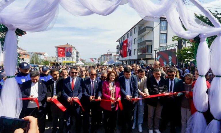 Ergene’deCumhuriyet Mahallesi Halk Pazarı Açılış Programı Düzenlendi