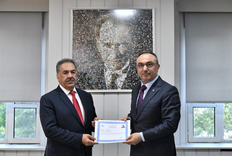 Görev Yeri Değişen Kaymakamlara Veda Programı Düzenlendi