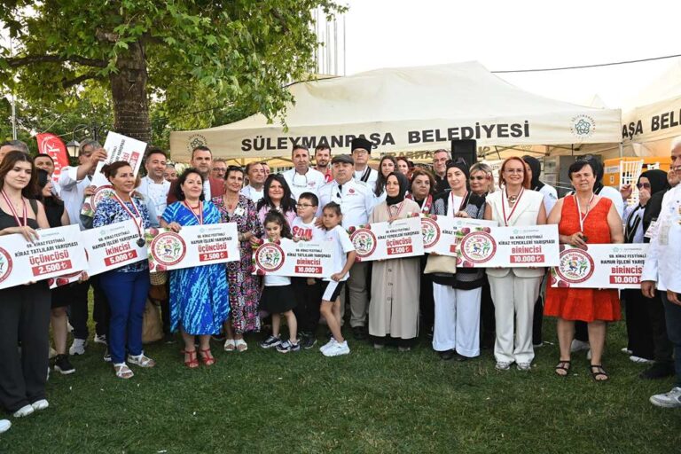 Hünerli Ellerin Kirazlı Lezzetleri Festival İçin Yarıştı
