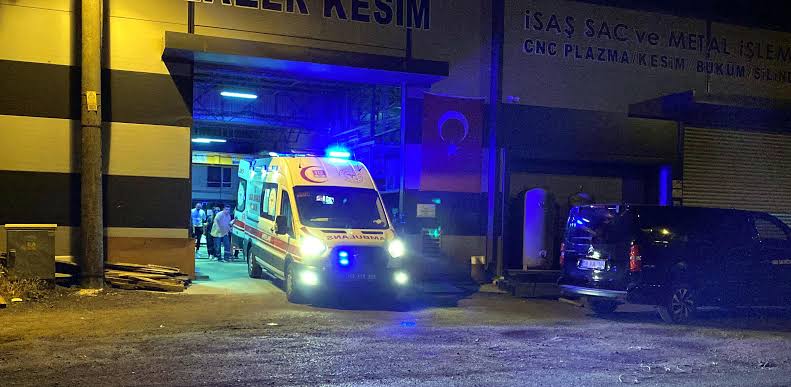 Atölyede Makineye Sıkışan İşçi Öldü Atölyede Makineye Sıkışan İşçi Öldü
