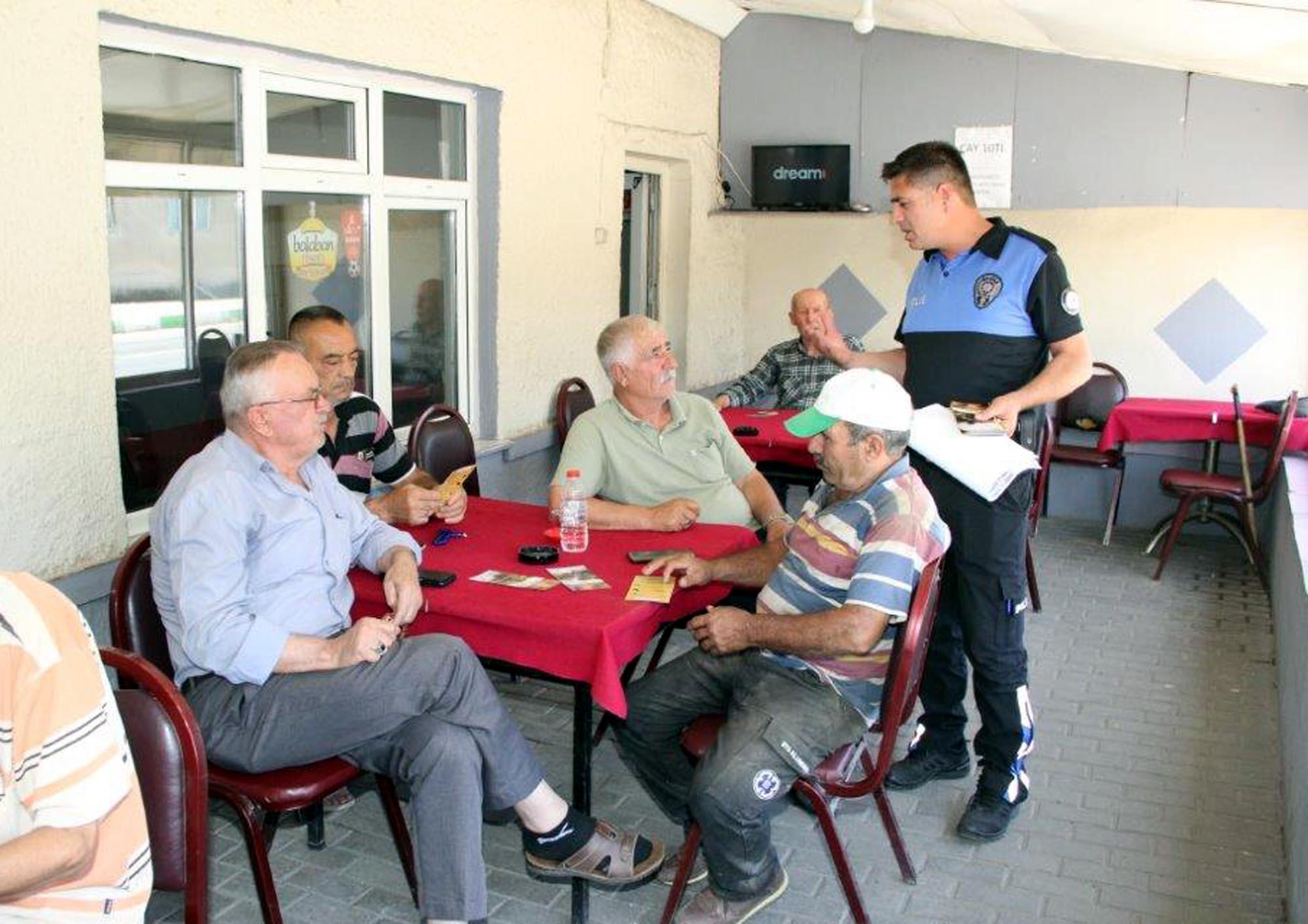 Kırklareli’de polis, vatandaşları orman yangınlarına karşı uyardı Kırklareli’de polis, vatandaşları orman yangınlarına karşı uyardı