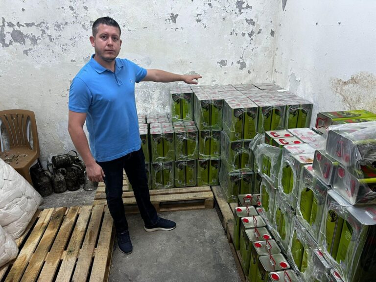 Kırkpınar’da kullanılacak 2 ton zeytinyağı, Sarayiçi Er Meydanı’na getirildi