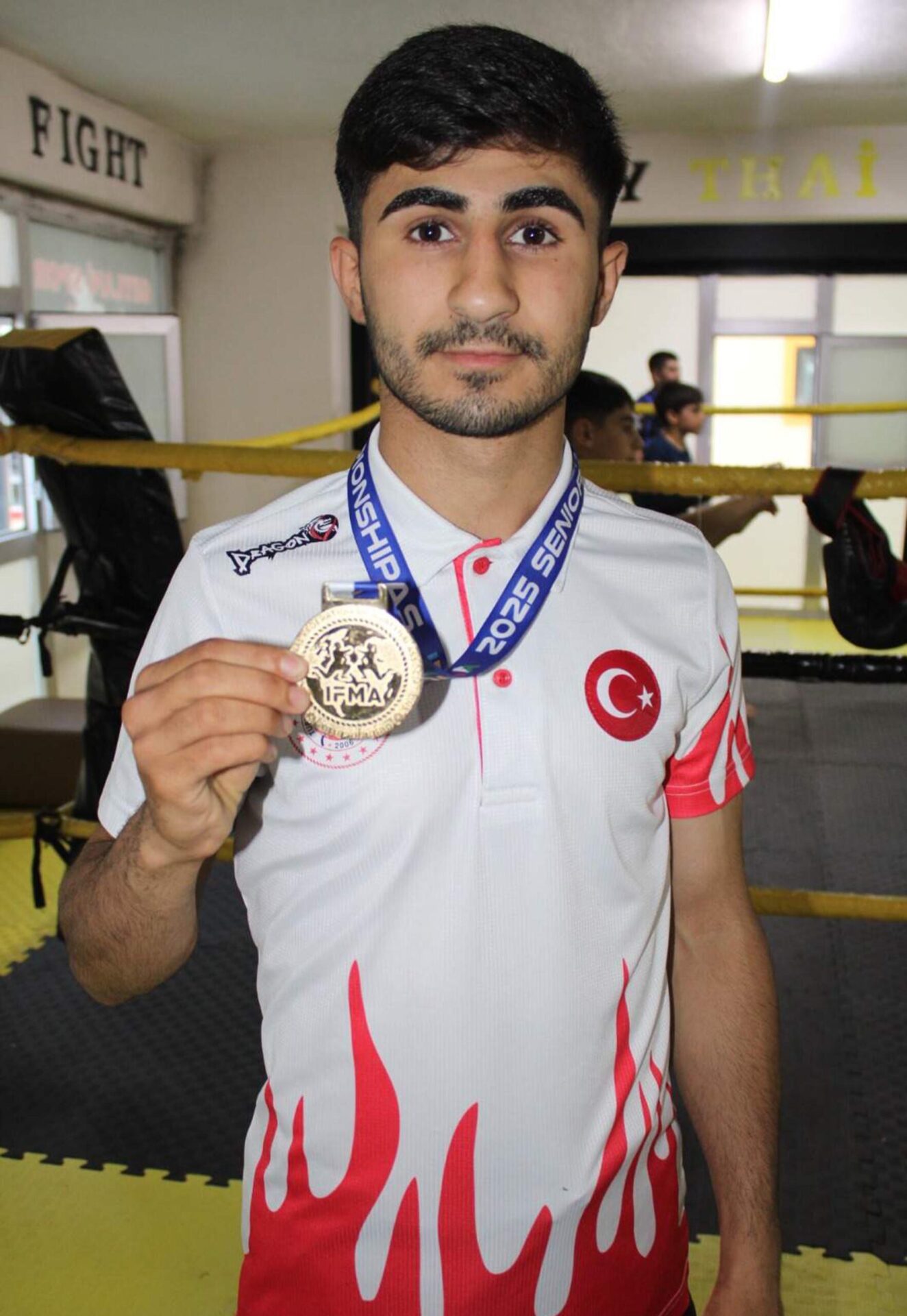 Öğretmeninin yönlendirmesiyle başladığı sporda, dünya şampiyonu oldu | Çorlu’da Haber Öğretmeninin yönlendirmesiyle başladığı sporda, dünya şampiyonu oldu | Çorlu’da Haber