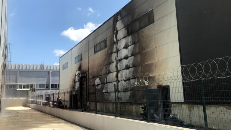 Çerkezköy’de fabrika yangını büyümeden söndürüldü | Çorlu’da Haber