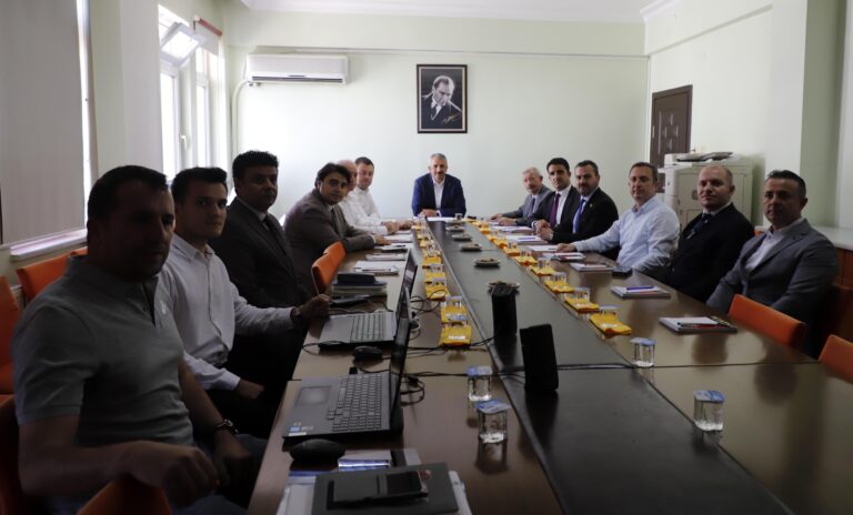 Edirne Valisi Sezer: Edirne’de OSB’ler meslek liseleriyle entegre ediliyor