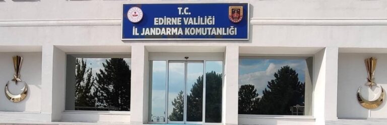 Edirne’de aranan 2 kişi yurt dışına kaçarken sınırda yakalandı