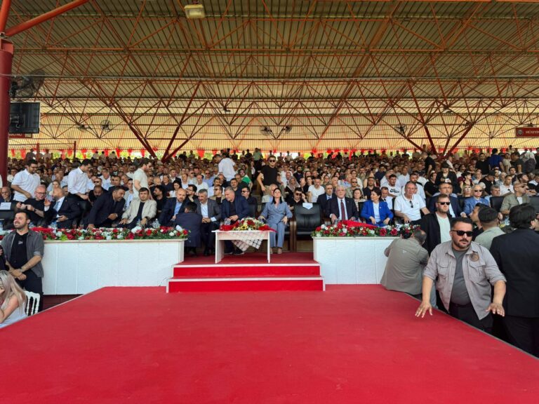 Gençlik ve Spor Bakanı Bak ve Bilal Erdoğan, Kırkpınar’da
