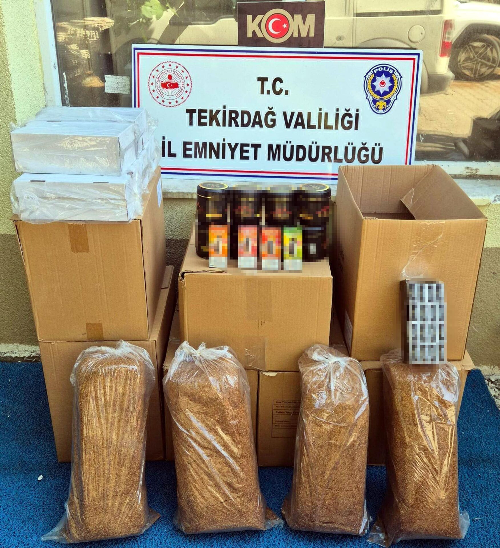 Kaçak tütün ürünleri ele geçirildi, 2 gözaltı | Çorlu’da Haber Kaçak tütün ürünleri ele geçirildi, 2 gözaltı | Çorlu’da Haber