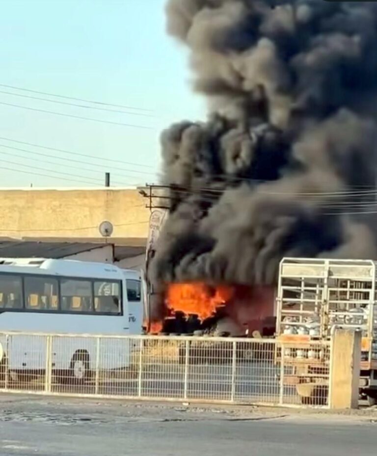 Kırklareli’de oto lastikçide yangın