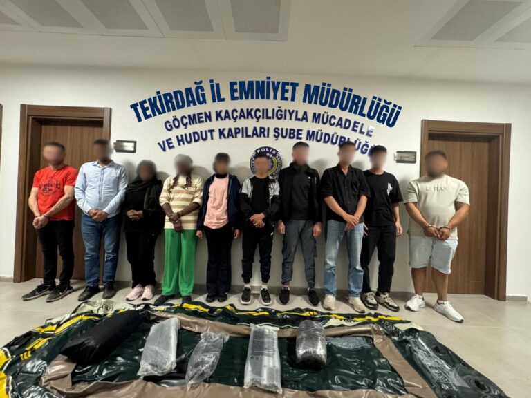 Tekirdağ’da 8 kaçak göçmen yakalandı, 2 organizatör tutuklandı | Çorlu’da Haber