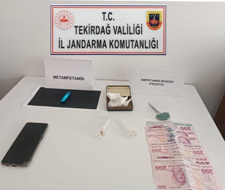 Tekirdağ’da çok sayıda uyuşturucu, silah ve makaron ele geçirildi | Çorlu’da Haber