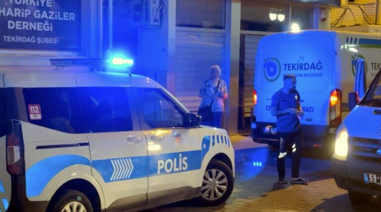 Yalnız Yaşadığı Evinde Ölü Bulundu