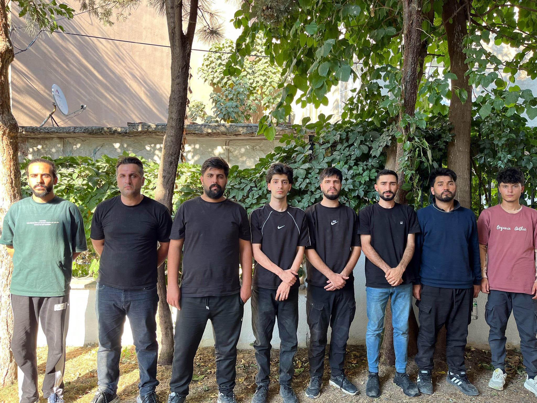 Edirne’de 24 kaçak göçmen yakalandı Edirne’de 24 kaçak göçmen yakalandı