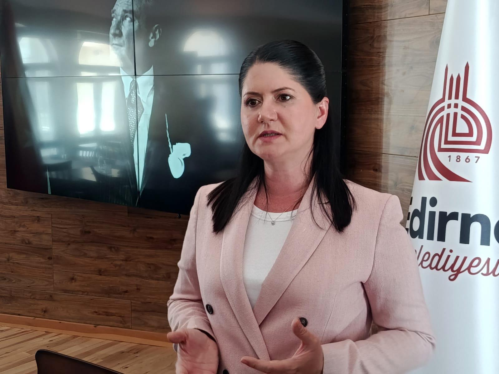 Edirne’de çöp attığı kamerayla tespit edilene cezai işlem uygulanacak Edirne’de çöp attığı kamerayla tespit edilene cezai işlem uygulanacak
