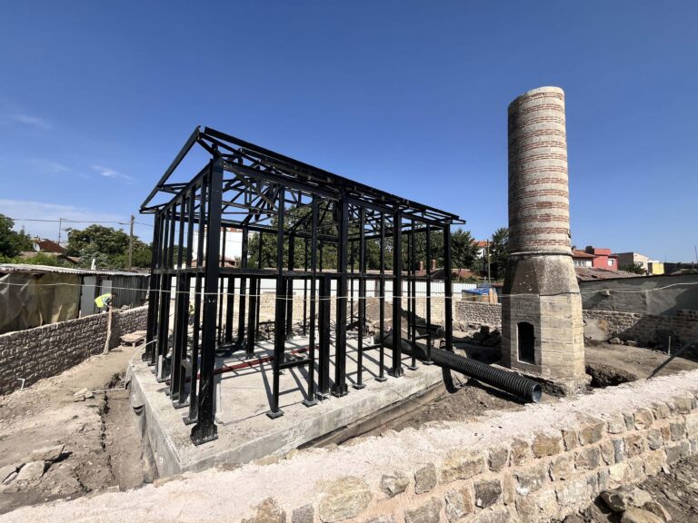 Edirne’de tek minaresi ayakta kalan tarihi mescit, yıl sonunda hizmete açılacak