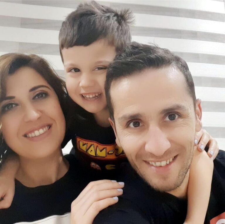 Eşi tarafından öldürülen Didem ile oğlu Doruk toprağa verildi
