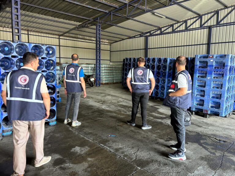 Su kesintilerinin yaşandığı Tekirdağ’da stokçuluk denetimi | Çorlu’da Haber
