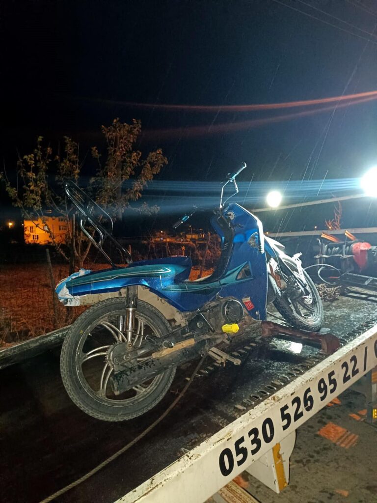 Sürücüsünün polisten kaçtığı motosiklet çalıntı çıktı: 2 gözaltı