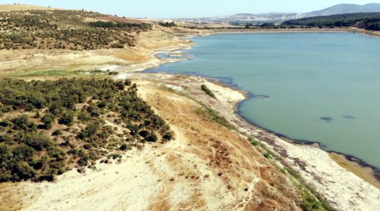 Tekirdağ’da Yazır Göleti’nin su seviyesi yüzde 4’e düştü | Çorlu’da Haber